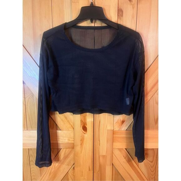 Dazy long sleeve shirt, blouse, size medium ￼(1591) - Picture 1 of 5